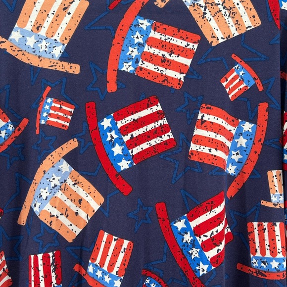LuLaRoe Tunic Top Oversized M Navy Blue Patriotic Uncle Sam Hat Stars 4th July - Picture 6 of 7